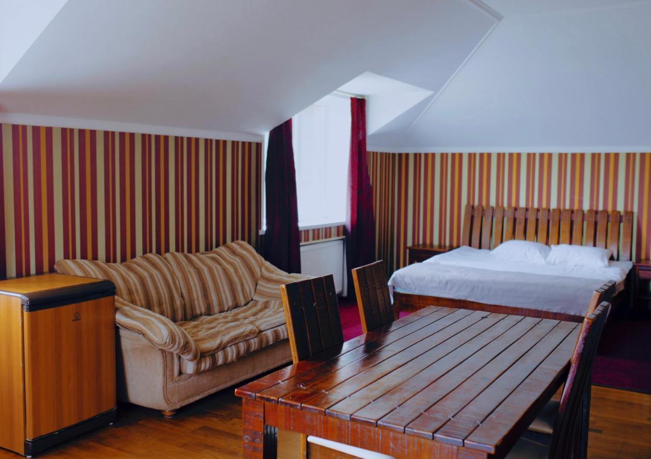 Grebenky Motel Grebenki ภายนอก รูปภาพ