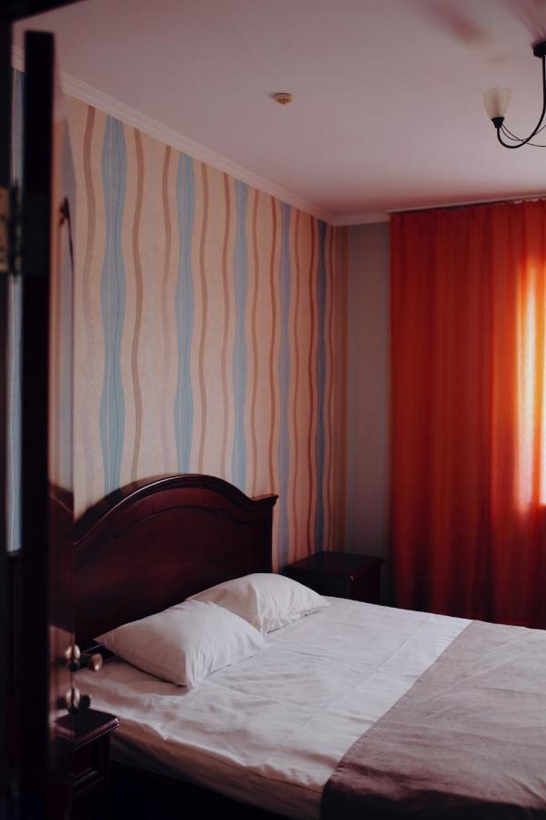 Grebenky Motel Grebenki ภายนอก รูปภาพ